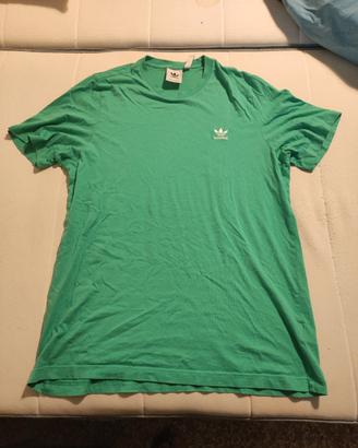 t-shirt Adidas verde chiaro