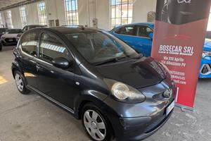 Toyota Aygo 1.0 12V VVT-i 5 porte Sol