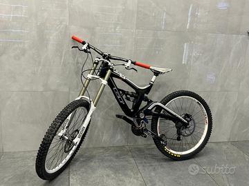 bici downhill