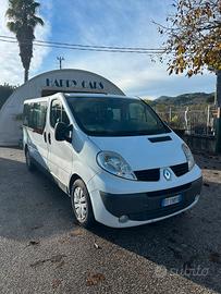 Renault Trafic T29 2.5 dCi/115 PL-TN Passenger Con