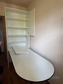 Scrivania con libreria integrata bianca