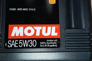 OLIO MOTORE MOTUL 5L -  5W30 - Specific 913D