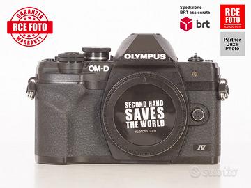 Olympus OM-D E-M10 IV