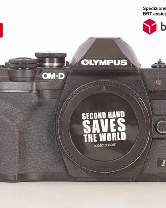 Olympus OM-D E-M10 IV