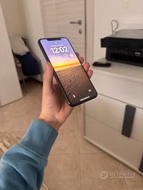 iPhone Xs Max leggere descrizione