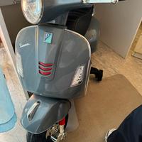 Vespa elettrica per bambini