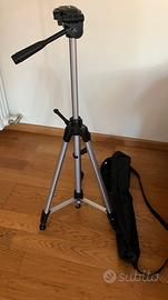 Treppiede per macchina fotografica