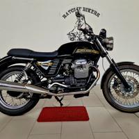 Moto Guzzi V7 Classic Black Edition - 2012