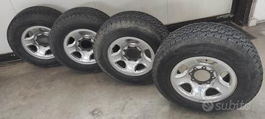 Cerchi 8 fori Hummer Dodge Chevrolet 265/70r17