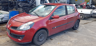 Renault Clio 1.5 DCi diesel del 2006 X ricambi