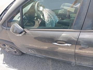 AUTO INCIDENTATA CITROEN C3
