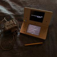 Nintendo DS bianco + caricatore