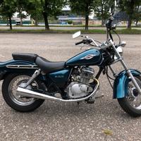 Suzuki GZ Marauder 125 - 2001