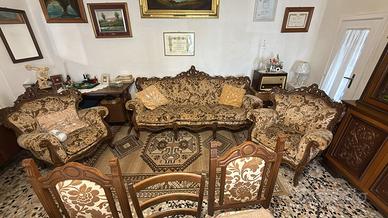 Divano e 2 poltrone