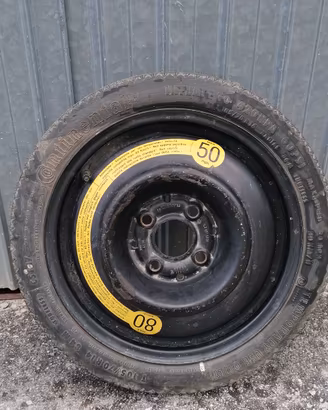 ruotino di scorta per auto