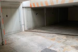 Box garage