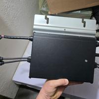 Microinverter Hoymiles HM-600 600W