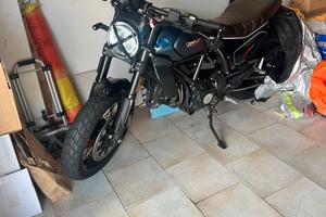 Scrambler  nightshift 2023