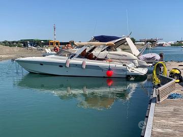 CRANCHI ENDURANCE 31 MOTORI DIESEL