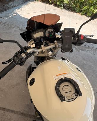 Yamaha xj6