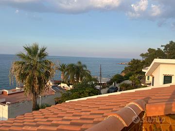 COSTA SARACENA a 150 m dal mare
