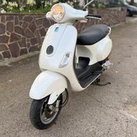 Vespa Lx 50