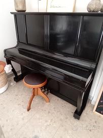 Pianoforte a coda IC Baer nero