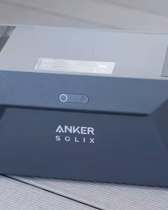Anker SOLIX E1600 accumulatore solare da balcone 