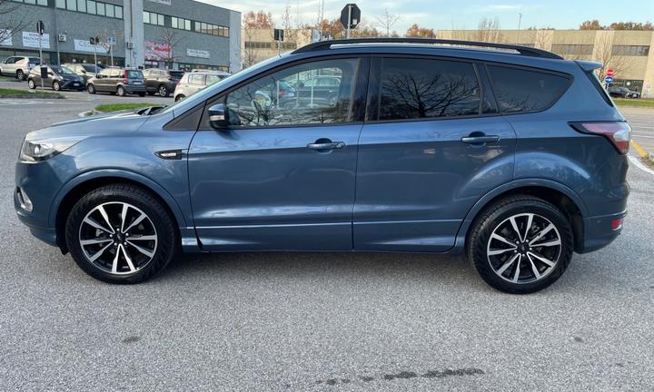 Ford Kuga 1.5 EcoBoost 120 CV S&S 2WD ST-Line