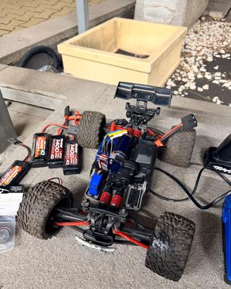 Traxxas e revo 1/16