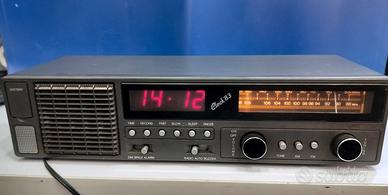 Bella Radio-Sveglia Clock '83 Led rossi