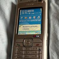 NOKIA N70 perfettamente funzionante. Caricabatteri