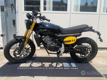 Fantic Motor Caballero 125 SCRAMBLER DEMO