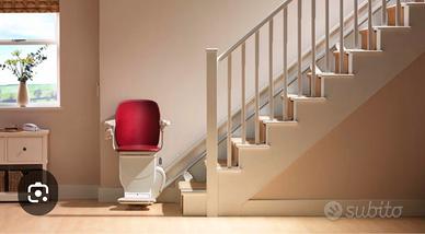 Montascale e Servoscala a pedana Stannah 