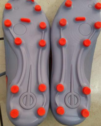 Scarpe da calcio per campi a 7- a 9 ed a 11!!!!