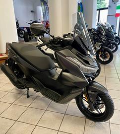 VOGE SR 3 300 Nuovo in Pronta Consegna