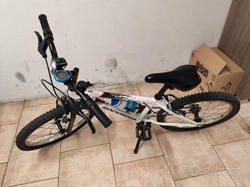 Bicicletta bimbo decathlon taglia 17/20