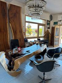 Tavolo da Tronco Unico in Legno Massello di Acacia