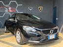 volvo-v40-d2-geartronic-r-design