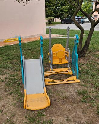 Scivolo con altalena bimbi