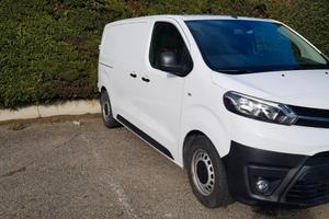 Toyota Proace 1500 cc 120 CV