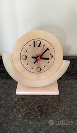 Orologio da tavola in alabastro stile Art Déco