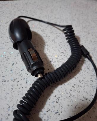 Caricabatteria da auto