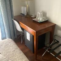 Scrivania in ciliegio