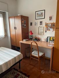 Eur Torrino Singola a ragazza