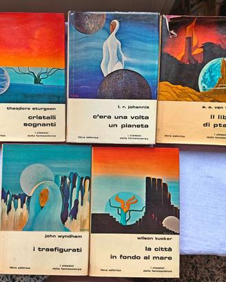 Lotto 5 CLASSICI DELLA FANTASCIENZA - Libra Editr.