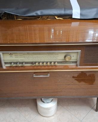 Mobile Radio anni 60 marca Grundig