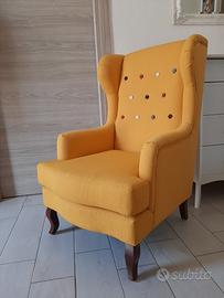 Poltrona giallo-senape perfetta