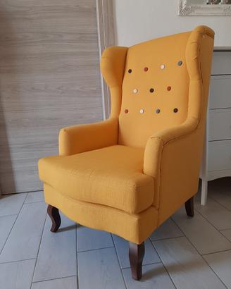 Poltrona giallo-senape perfetta