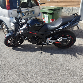 Suzuki GSR 600